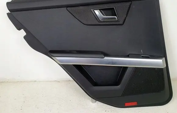 Mercedes-Benz GLK (X204) Rear door card panel trim