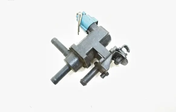 Toyota Avensis T220 Turbo solenoid valve 9008091231
