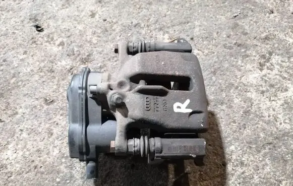 Audi Q5 SQ5 8R Rear brake caliper 