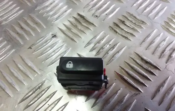 Renault Clio II Central locking switch button 060035B 2648802