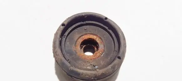 Audi 80 90 B3 Coil spring mount 811412355 811412355c