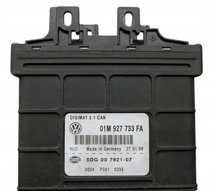 Volkswagen Golf IV Gearbox control unit/module 01M927733FA