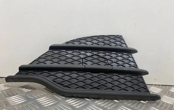 Ford Escape III Front bumper lower grill CJ5417A989A