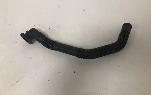 Skoda Octavia Mk2 (1Z) Breather hose/pipe 