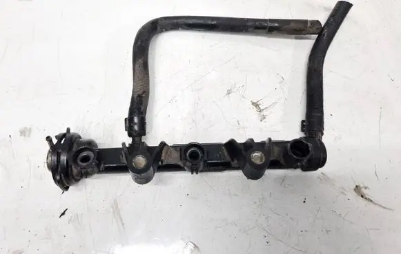 Volkswagen Polo Fuel main line pipe 03D133319C