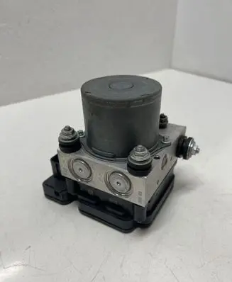Skoda Fabia Mk3 (NJ) ABS Pump 6C0614517K 6C0907379K 6R0907379BA