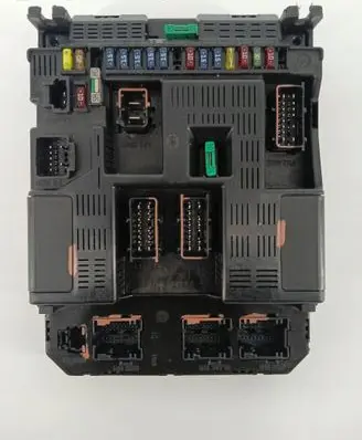 Peugeot 307 BSM Control unit 9636760580F