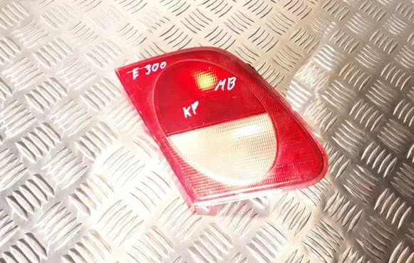 Mercedes-Benz E W210 Tailgate rear/tail lights A2108201164
