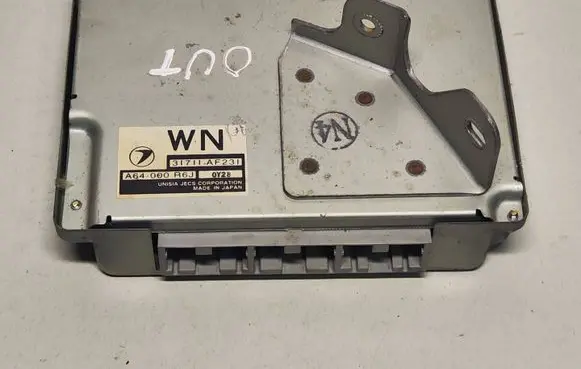 Subaru Legacy Gearbox control unit/module 31711AF231 A64000R6J