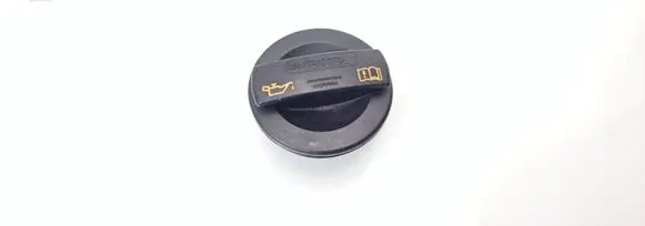 Volkswagen PASSAT B6 Oil filler cap 06C103485T