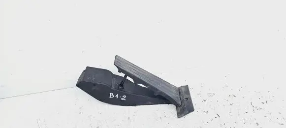 BMW 1 E81 E87 Accelerator throttle pedal