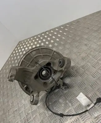 Alfa Romeo Stelvio Rear wheel hub 00505357000 95485 14038