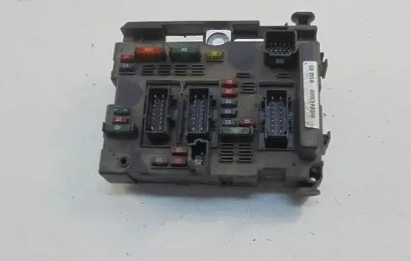 Peugeot 206 CC Fuse box set 9650663880