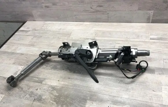 Volkswagen PASSAT B8 Steering wheel axle set 