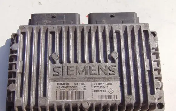 Renault Scenic I Gearbox control unit/module S105280020A
