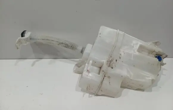 Toyota RAV 4 (XA30) Windshield washer fluid reservoir/tank 060851422