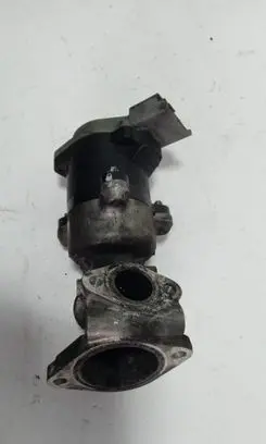 Peugeot 607 EGR valve 4R8090475AC