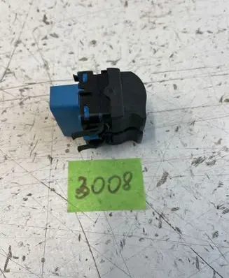 Renault Master III Electric window control switch 108269c