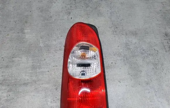 Opel Movano A Rear/tail lights 11-A570B