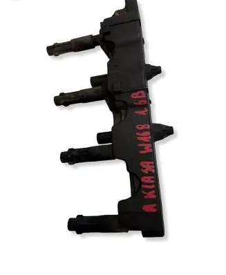 Mercedes-Benz A W168 High voltage ignition coil A0001582685