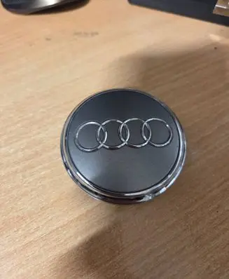 Audi Q7 4L Original wheel cap 4L0601170
