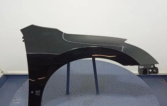 Nissan Altima Fender