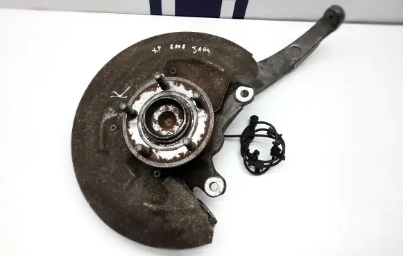 Jaguar XF X250 Front wheel hub spindle knuckle