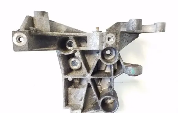 Audi A6 S6 C6 4F Power steering pump mounting bracket 059145169