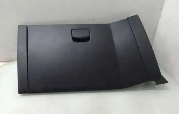 SsangYong Kyron Glove box 