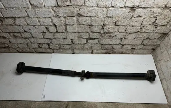 Mercedes-Benz C W205 Drive shaft (set) 2054100302 A2050302 MB331413503