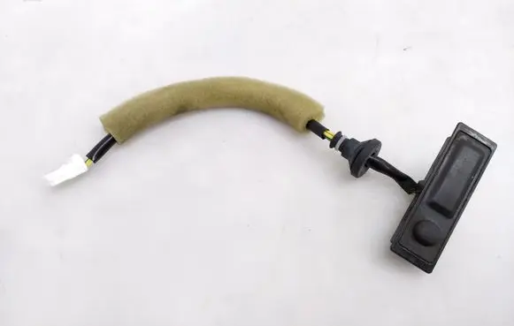 Nissan Juke II F16 Tailgate/trunk/boot exterior handle 