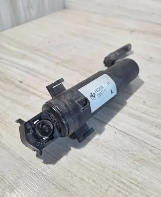 BMW 3 E92 E93 Headlight washer spray nozzle 4872039 13037710