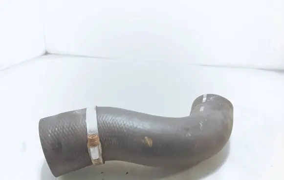 Toyota Avensis T270 Intercooler hose/pipe