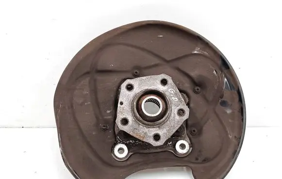 Audi Q7 4M Rear wheel hub 4M0615612C