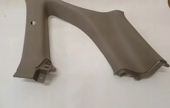 Toyota RAV 4 (XA20) (D)pillar trim (top) 6793742050764