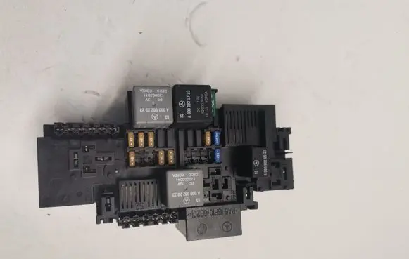 Mercedes-Benz GLC X253 C253 Fuse module A2229063202