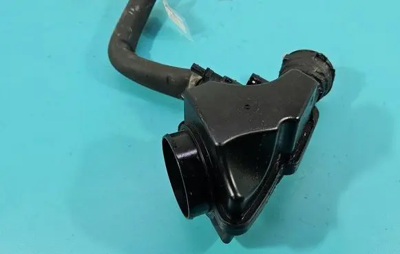 BMW 3 G20 G21 Intake resonator 13718656981 IMPRK1496307
