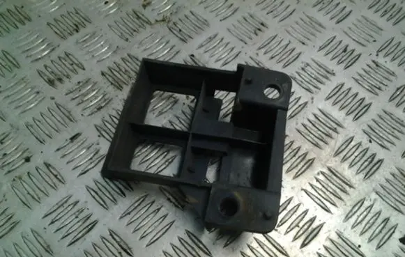 Mercedes-Benz Sprinter W906 Front bumper mounting bracket A9068850163