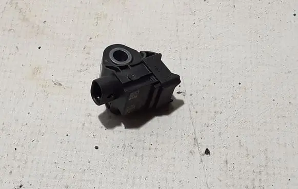 Audi A6 S6 C8 4K Airbag deployment crash/impact sensor 4N0959651D
