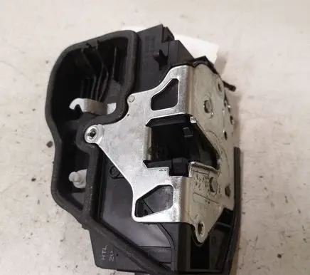 BMW 3 E90 E91 Rear door lock 7229459