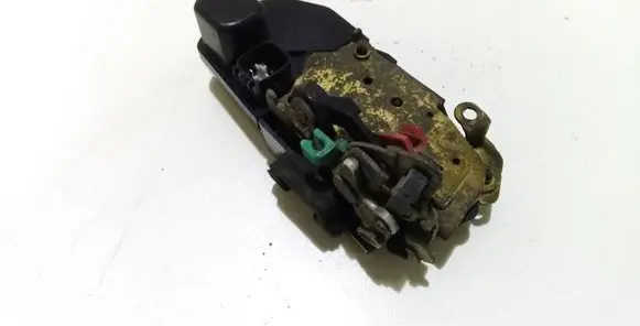 Chrysler 300M Rear door lock