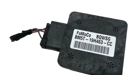Ford Focus Antenna control unit BM5T19H463CC
