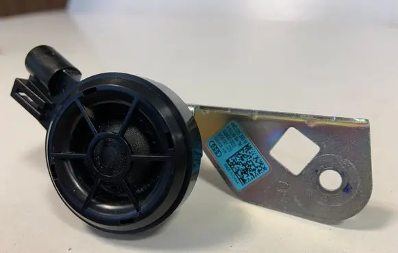 Audi Q7 4M Front door high frequency speaker 4M0035399M