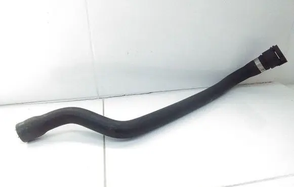 BMW 5 E39 Engine coolant pipe/hose 11537785149C