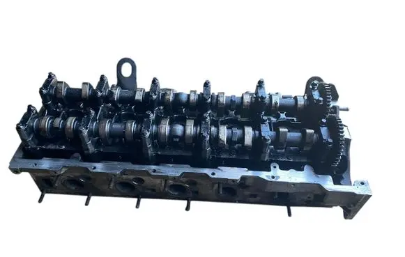 Mercedes-Benz E W211 Engine head A6120102120 2.7D