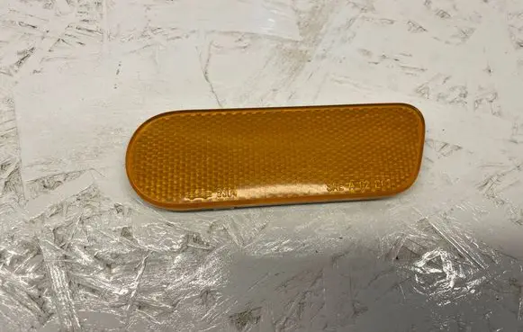 Volkswagen Touareg I Front reflector 7L6945119 1451702
