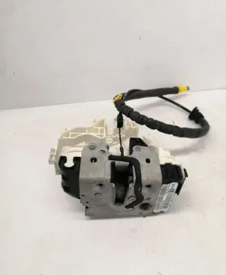 Dodge Durango Front door lock 04589924AG