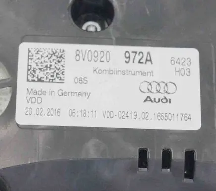 Audi A3 S3 8V Speedometer (instrument cluster) 8V0920972A