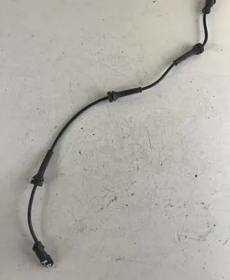 Renault Megane II ABS brake wheel speed sensor 8200296570