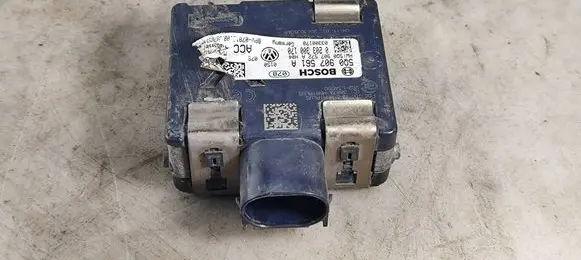 Skoda Octavia Mk3 (5E) Distronic sensor radar 5Q0907561A 0203300170 5Q0907572A